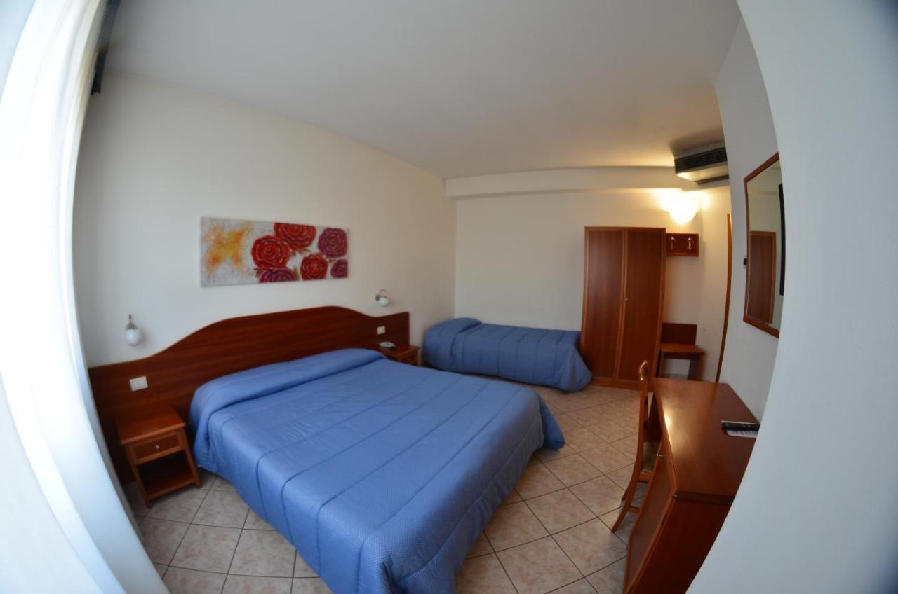 Hotel La Piccola Stazione 3*